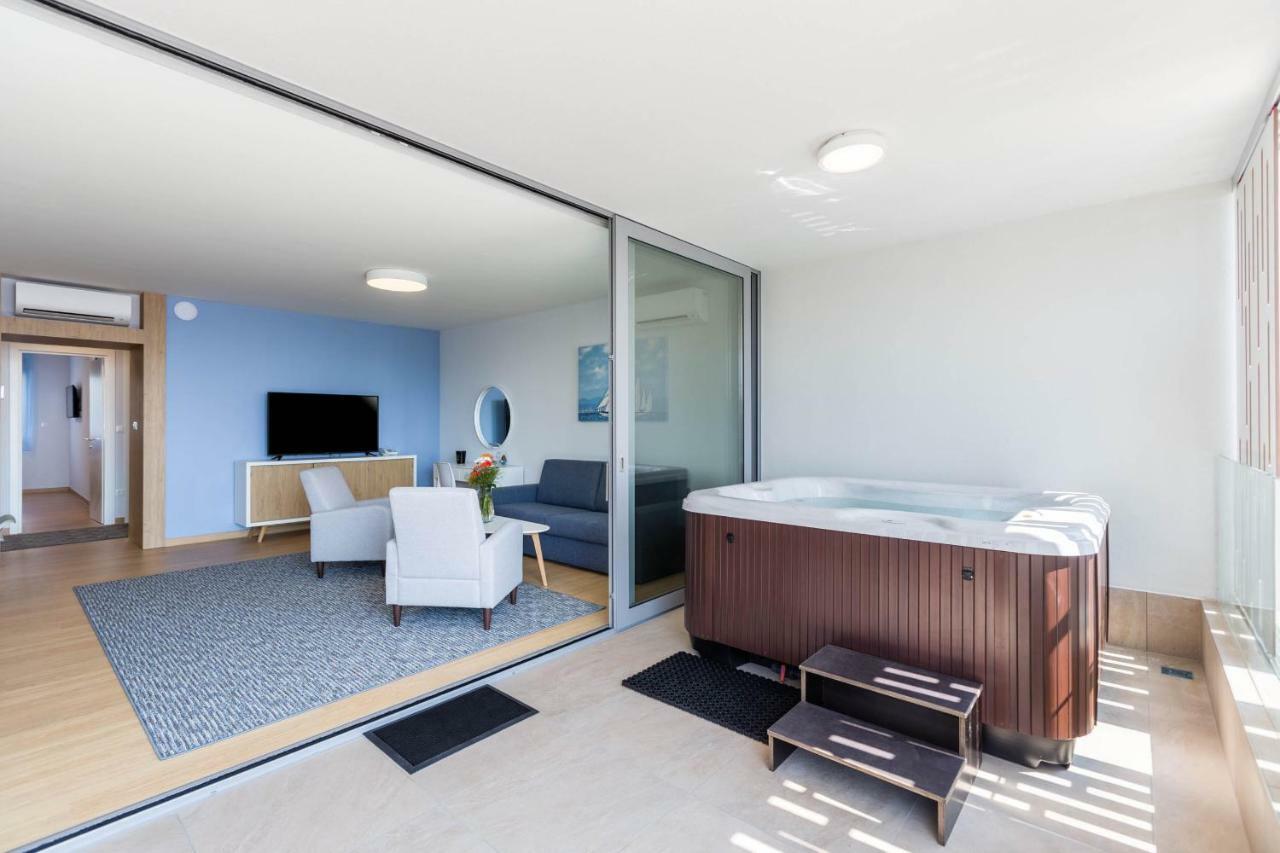 Abalone Apartments Dramalj Exterior photo